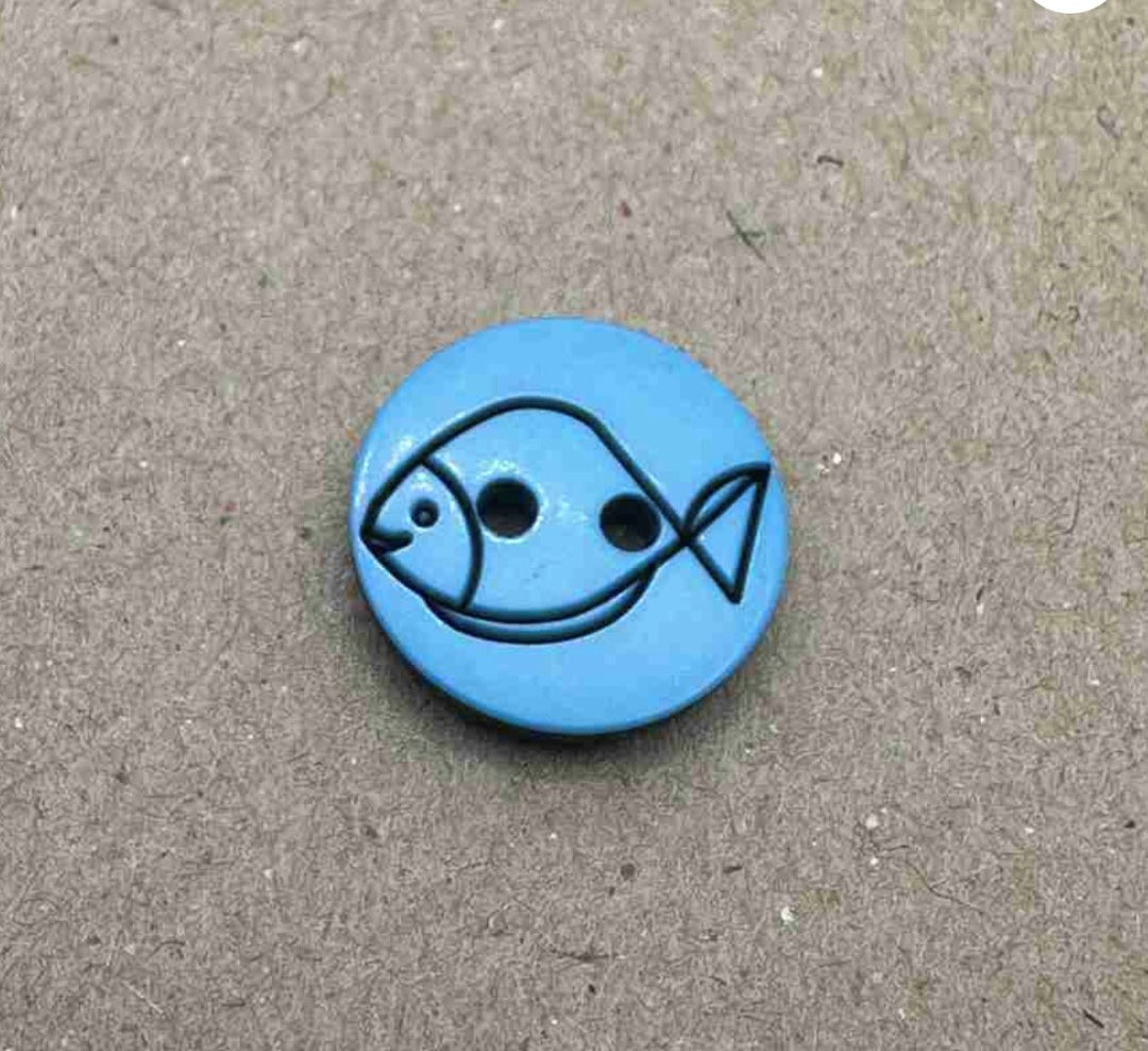 TERRIES BUTTON 2 HOLE SHINY FISH 15MM 86 BLUE