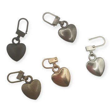 ZIPPER HEART ZIP CHARM