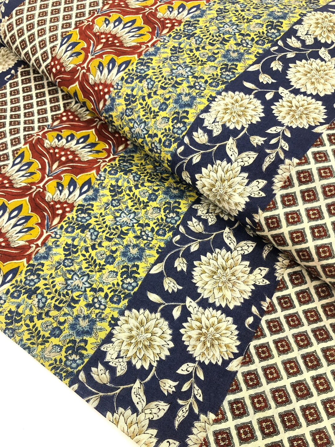 JAPAN COTTON PRINT 4E WALLPAPER LOOK FLORAL