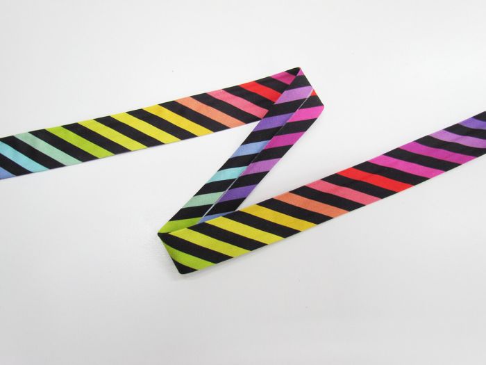 BIAS BINDING 25MM 1/8 STRIPE BLACK RAINBOW 