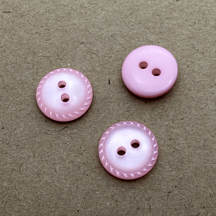 TERRIES BUTTON 12MM 2 HOLE SHINY CRIMP EDGE PINK