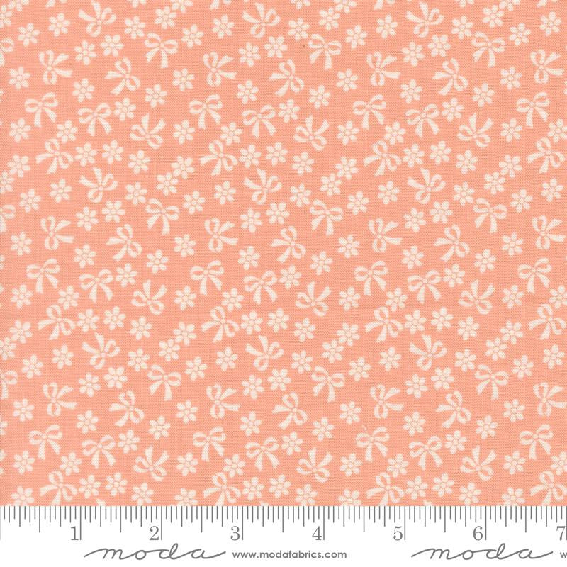 HANDMADE SWEETNESS - BOWS DAISIES SMALL FLORAL PEACH