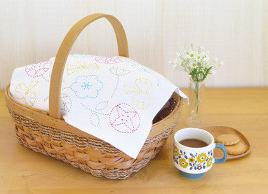 SASHIKO SAMPLER KIT HAPPY FLOWERS & BUTTERFLIES